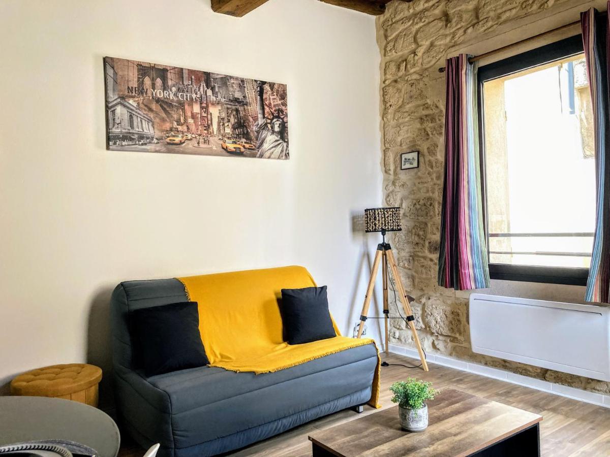 Immeuble 3 Apparts Centre Historique St Gilles Maisoncarreeconciergerie Сен-Жиль Екстер'єр фото
